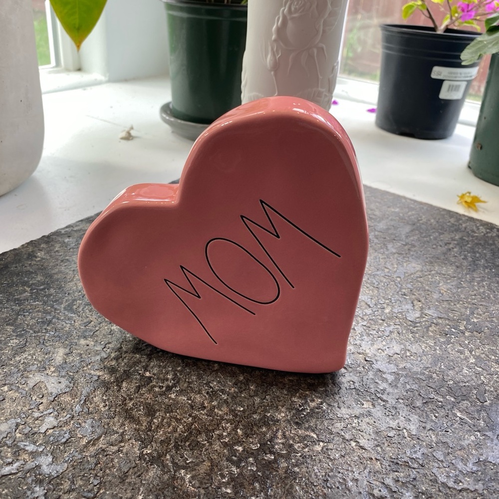 Rae Dunn mom heart